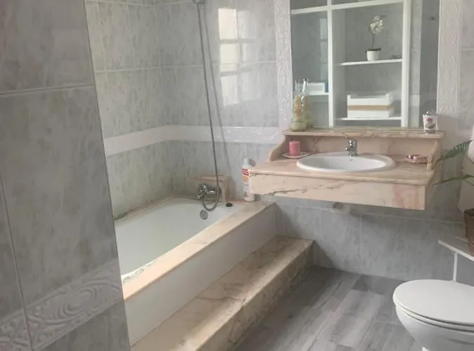 Semesterbostad Casa Nehuna *