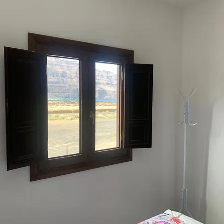 Casa Nehuna * Orzola