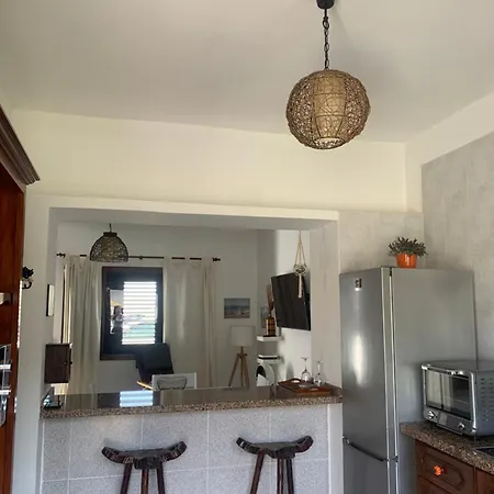 Casa Nehuna * Orzola