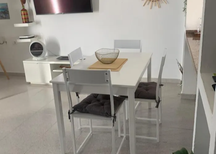 Casa Nehuna * Orzola